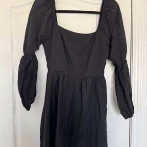 Elegant Long Sleeve Black Dress - size S
